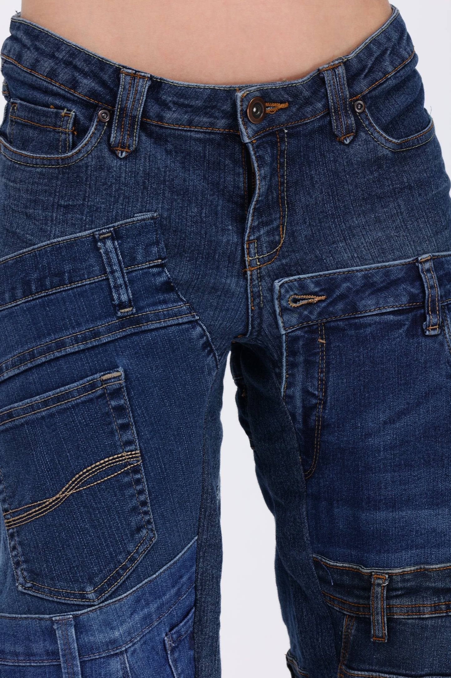 CUT POCKET BELL BOTTOM ( BLUE)