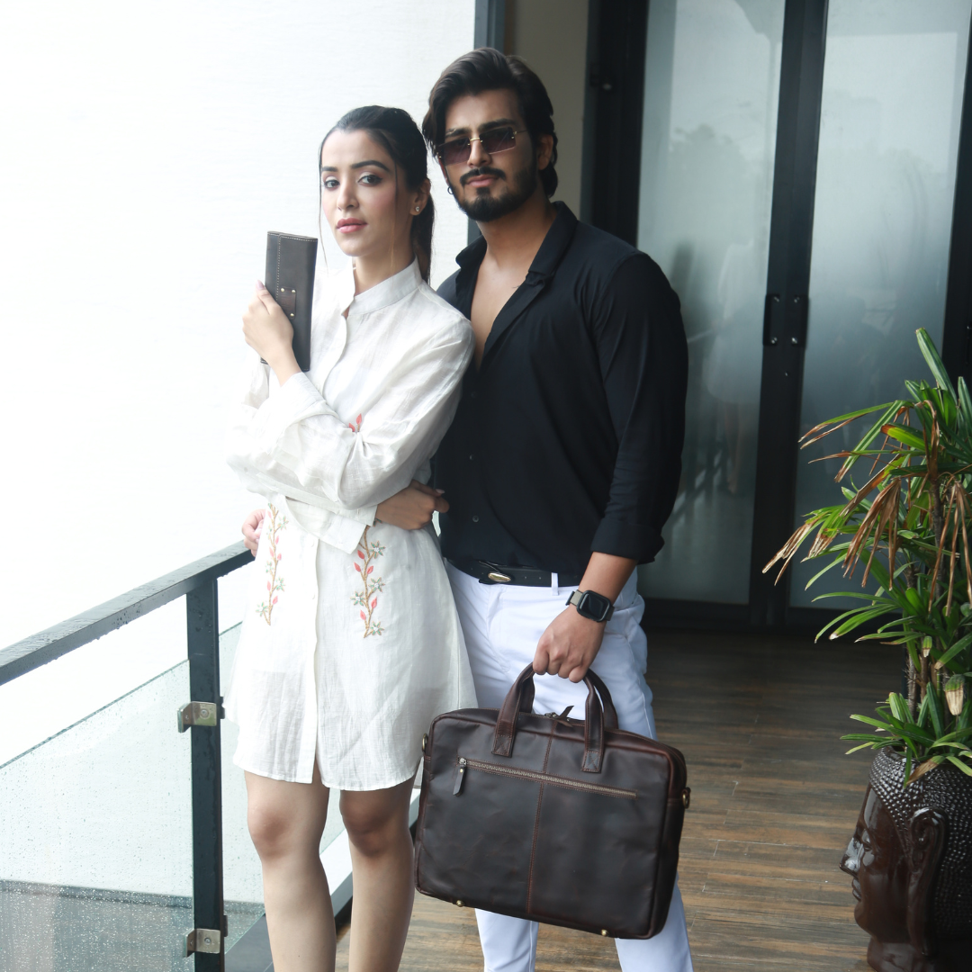 Elite Slimcase Genuine Leather Laptop Brief Case Muddy Brown