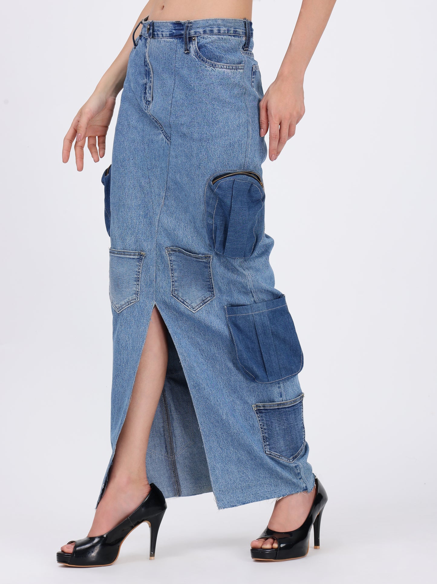 MULTI-POCKET  SKIRT