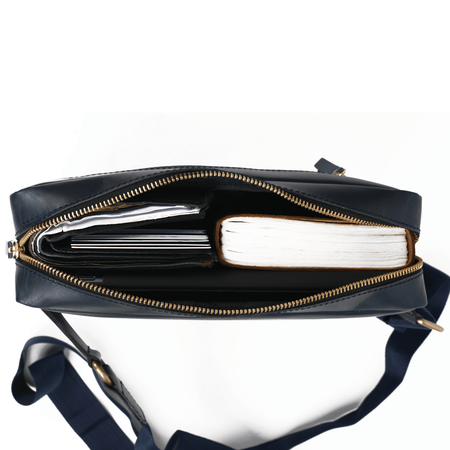 Get set rider Genuine Leather Chest Bag Midnight Blue