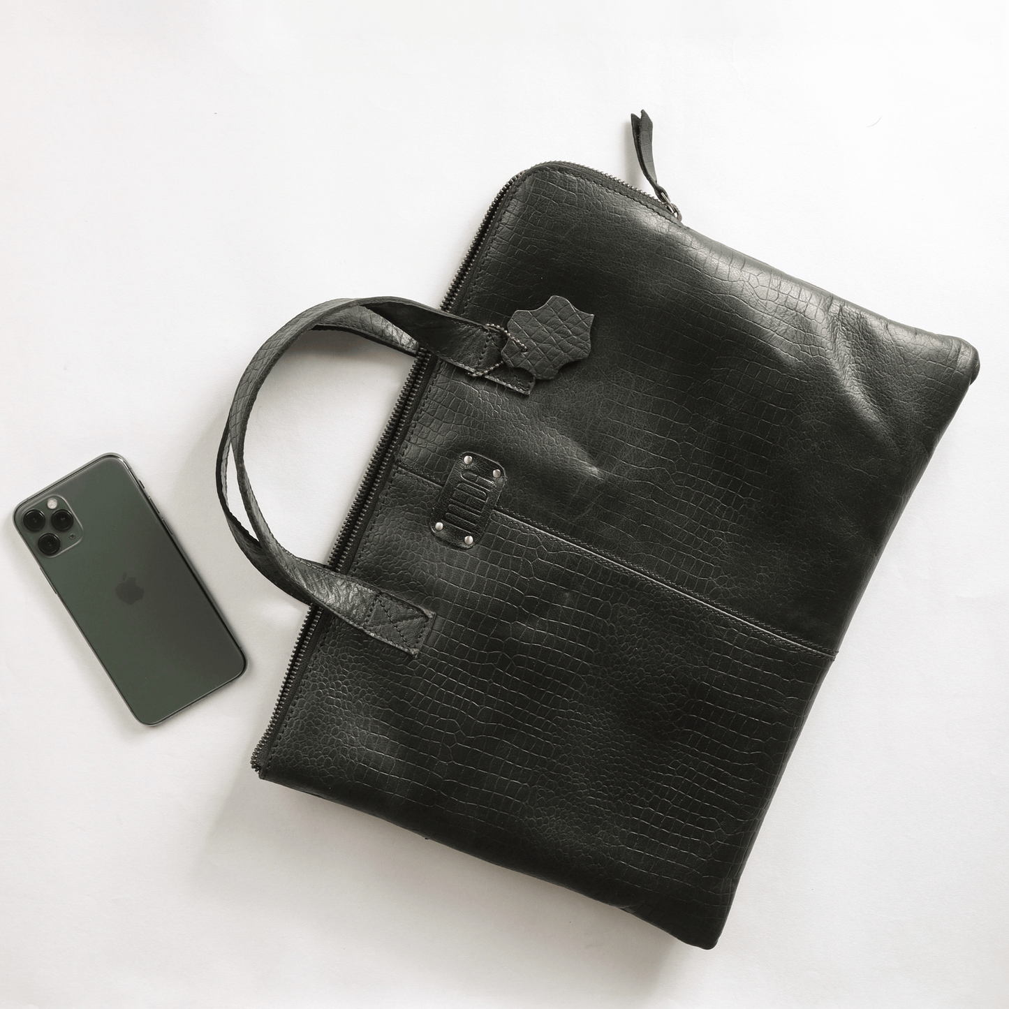 Handy Held Genuine Leather Laptop Bag Ebony Black