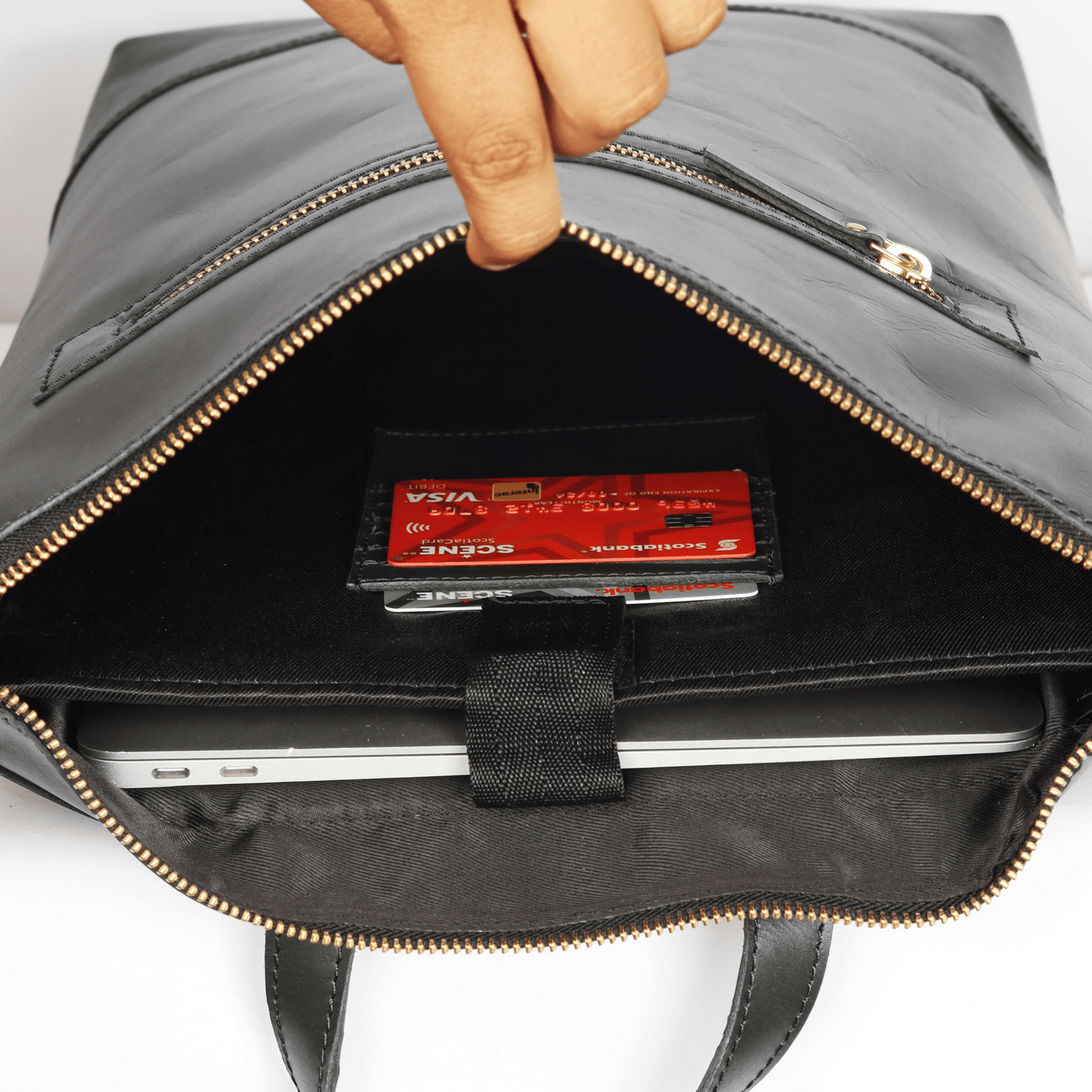 Techtrek Genuine Leather Bagpack Midnight Blue