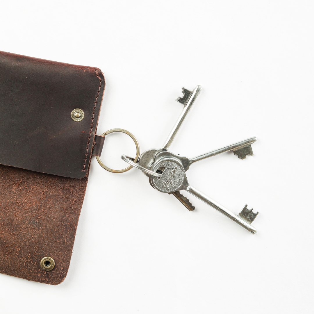 Grip Clip Card & Key Holder Muddy Brown